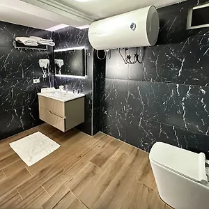 3* Hotel Eden
