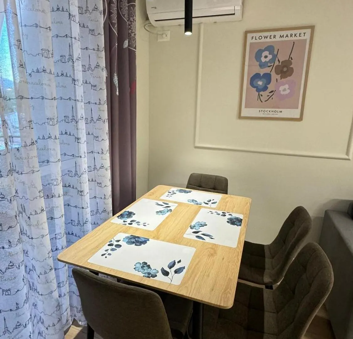 Charming Comfort Apartment Tirana Albania