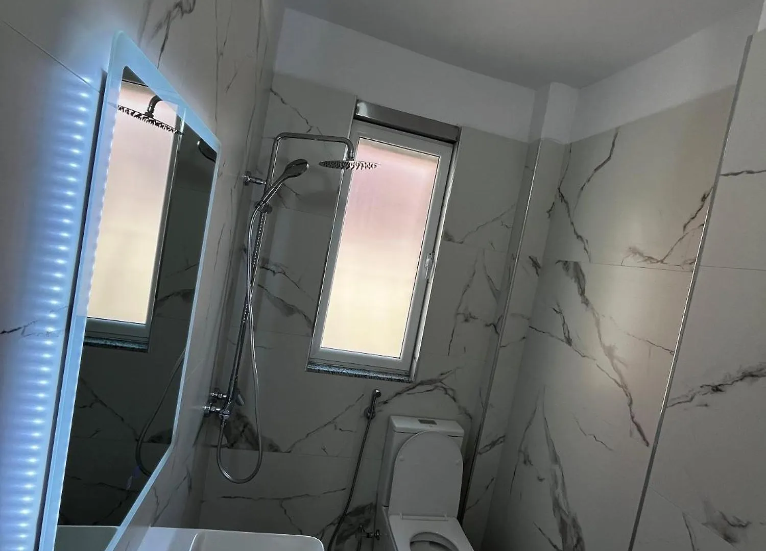 Charming Comfort Apartment Tirana